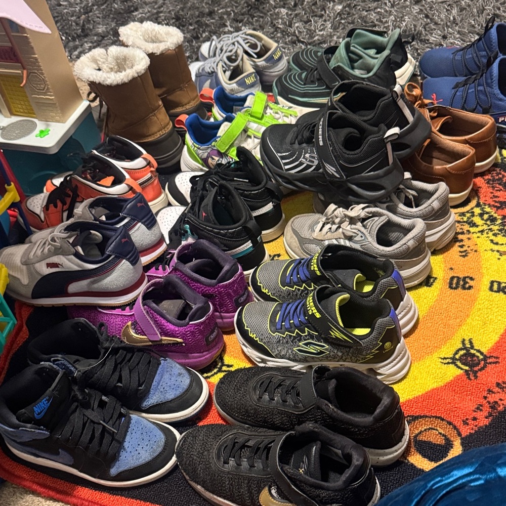 bundle Nike puma etc bundle!!!!